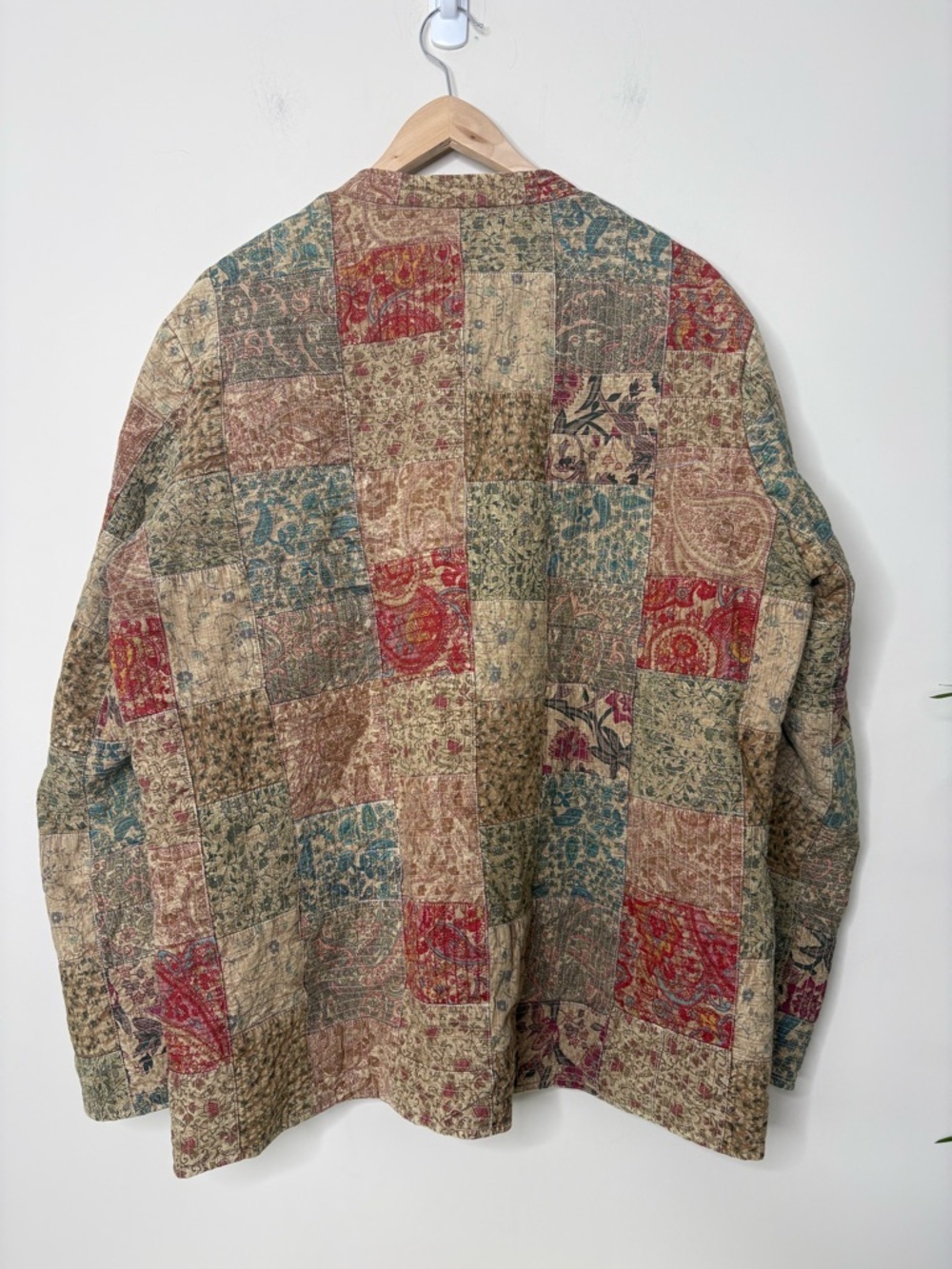 David Brooks Red Tan Tapestry Patchwork Quilted 100% Cotton Boho Shirt Jacket XL - Picture 14 of 14
